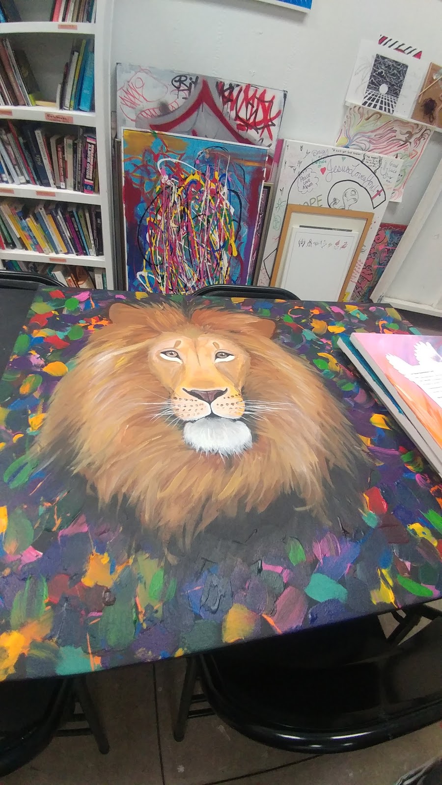 painting of lion head